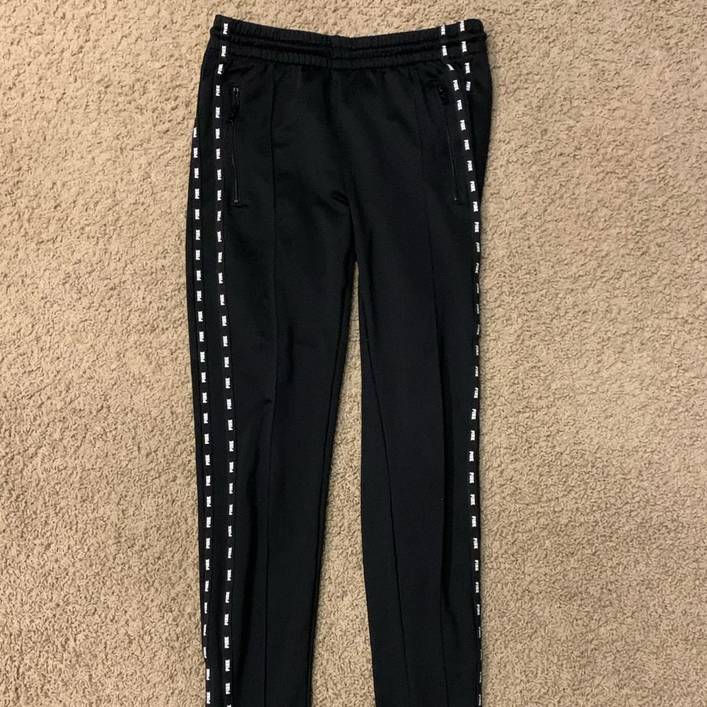 Black sweatpants